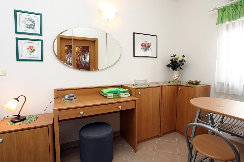 Parenzana Sea View Apartments Sk Πορτορόζ Εξωτερικό φωτογραφία