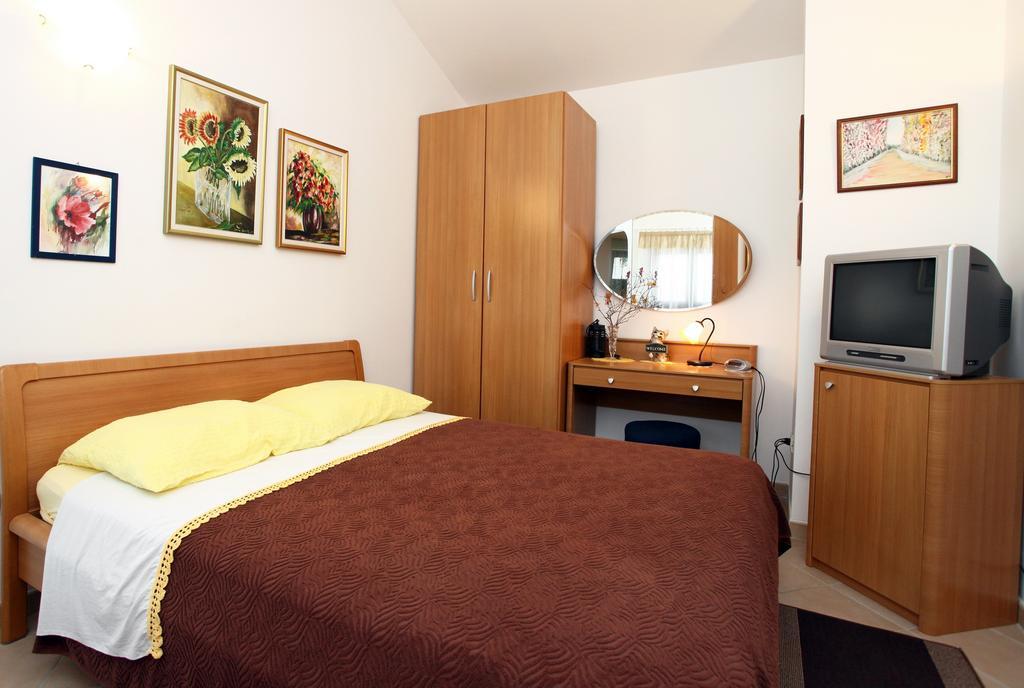 Parenzana Sea View Apartments Sk Πορτορόζ Εξωτερικό φωτογραφία