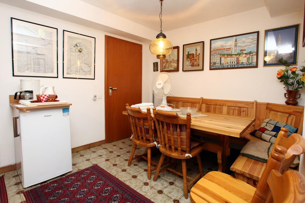 Parenzana Sea View Apartments Sk Πορτορόζ Εξωτερικό φωτογραφία