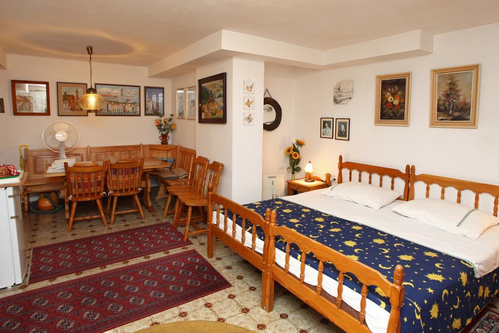 Parenzana Sea View Apartments Sk Πορτορόζ Εξωτερικό φωτογραφία